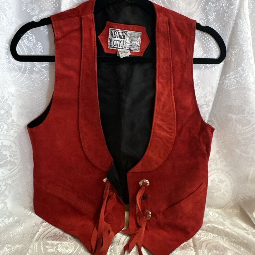 Suede Leather Vest M Red Leather City